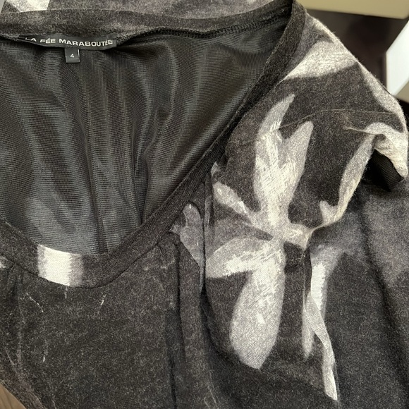 La Fée Maraboutée dress. - Picture 2 of 2